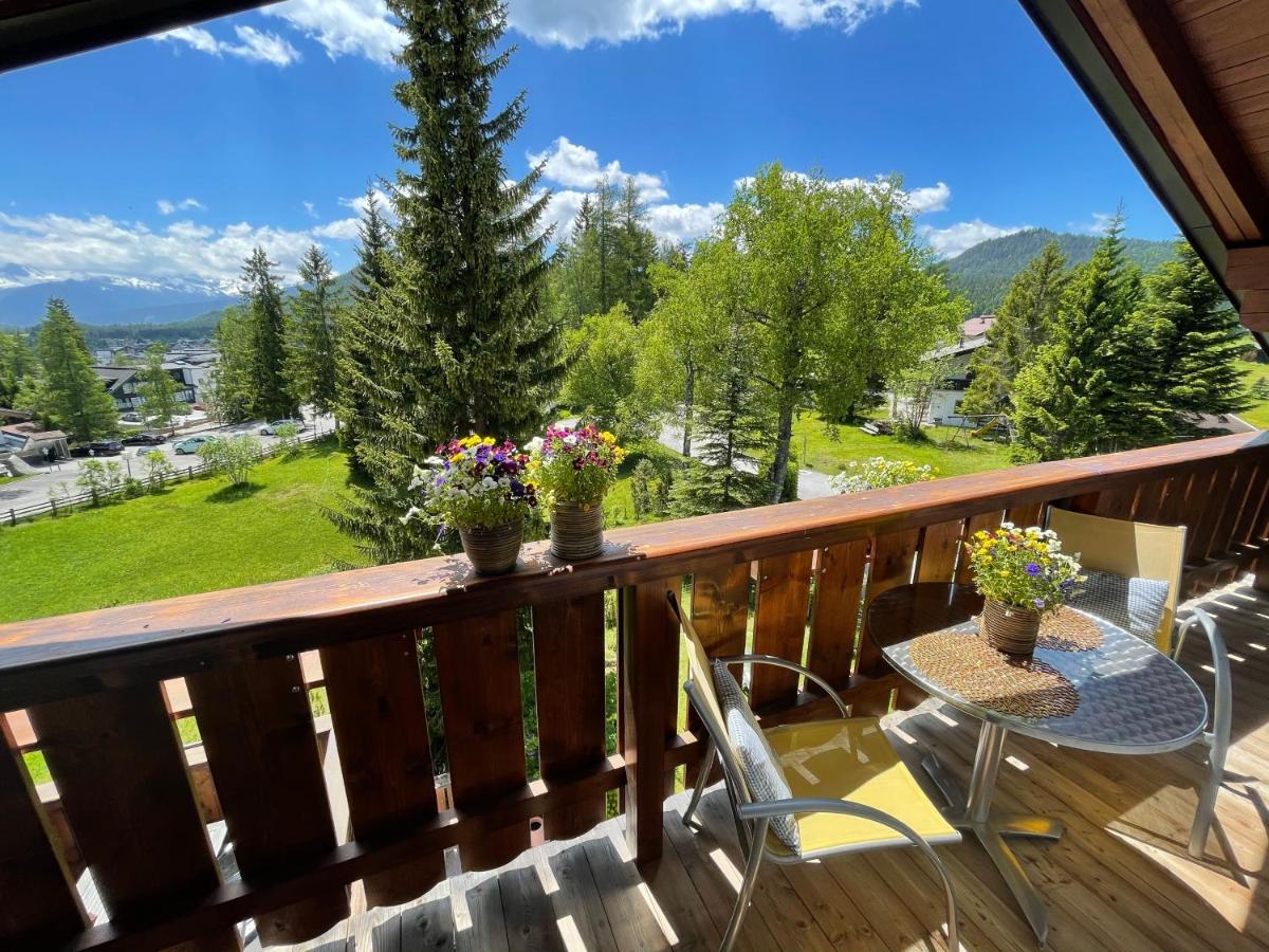Landhaus Charlotte Am Geigenbuehel -Apartments Seefeld in Tirol Luaran gambar
