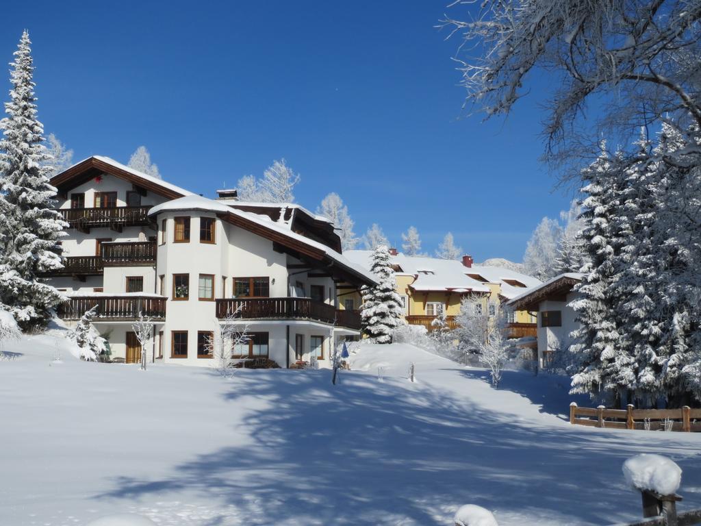 Landhaus Charlotte Am Geigenbuehel -Apartments Seefeld in Tirol Luaran gambar