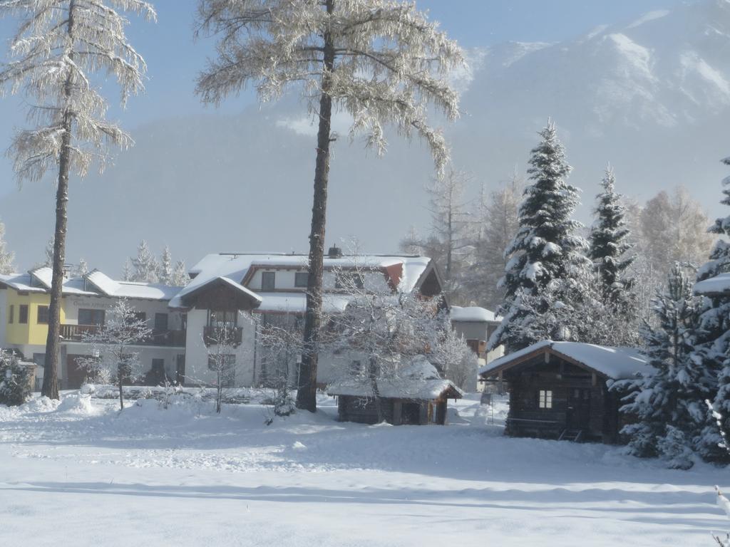 Landhaus Charlotte Am Geigenbuehel -Apartments Seefeld in Tirol Luaran gambar