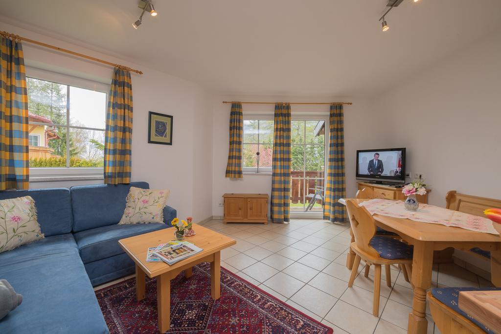 Landhaus Charlotte Am Geigenbuehel -Apartments Seefeld in Tirol Luaran gambar